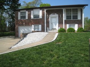 1602 Westview Dr, Jefferson City, MO 65109