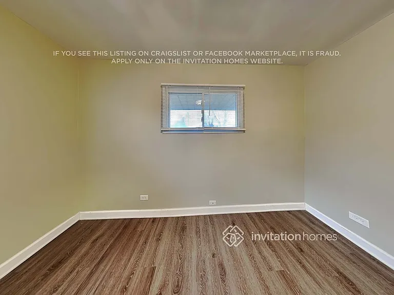 5900 S Brainard Ave — Photo 10