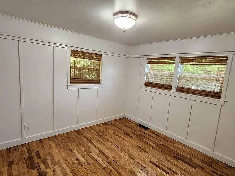 1717 Gary St NE — Photo 13