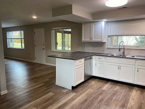 2nd image of 5726 Terrace Park Dr