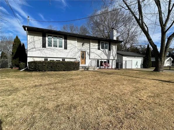 900 E Hillside Ave, Des Moines, IA 50315
