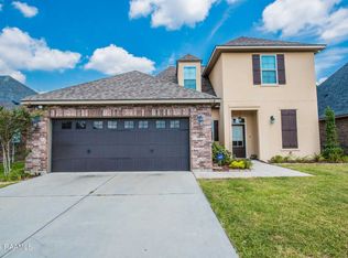 118 Clover Leaf Dr, Lafayette, LA 70508