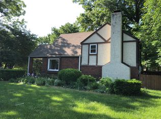 6501 W 69th St, Overland Park, KS 66204