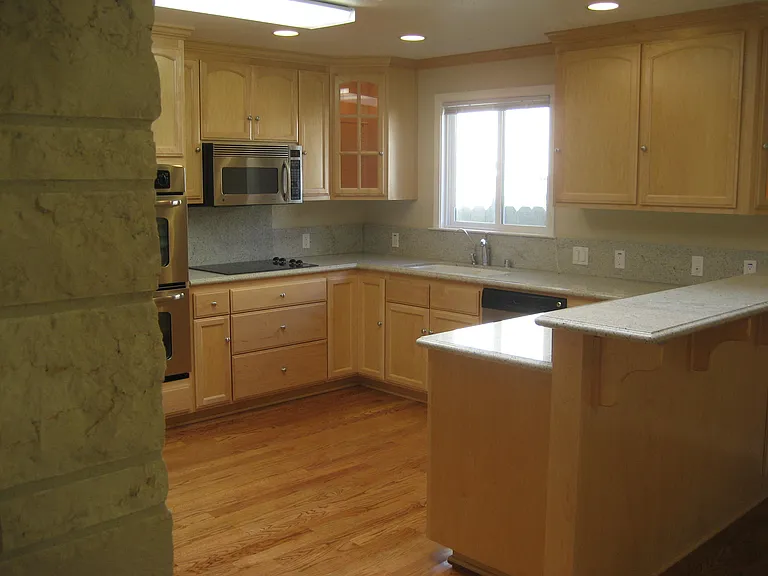 kitchen from entry to dining area