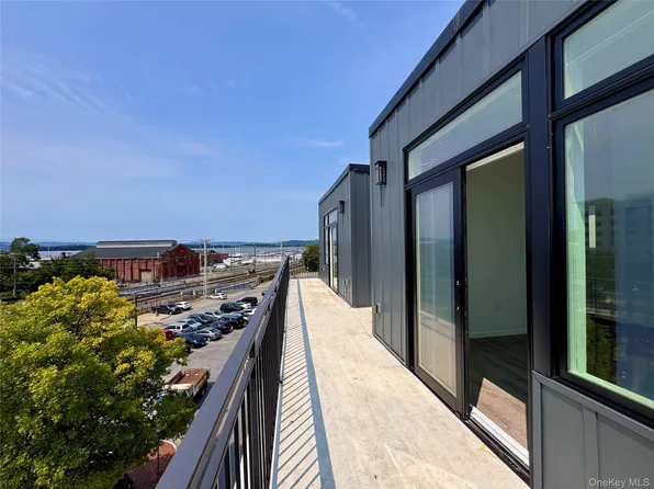 1 Depot Sq #201, Ossining, NY 10562