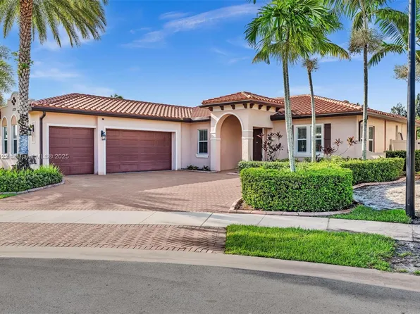 13220 SW 13th St, Davie, FL 33325