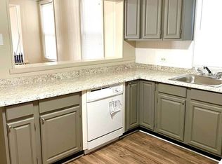 624 Alaska St, Bethlehem, PA 18015