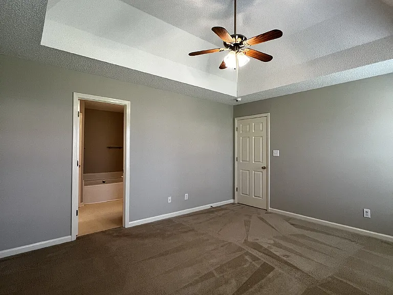 3427 Poplar Hl — Photo 41