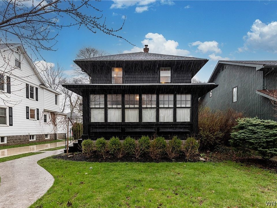 1st image of 24 Highland Dr