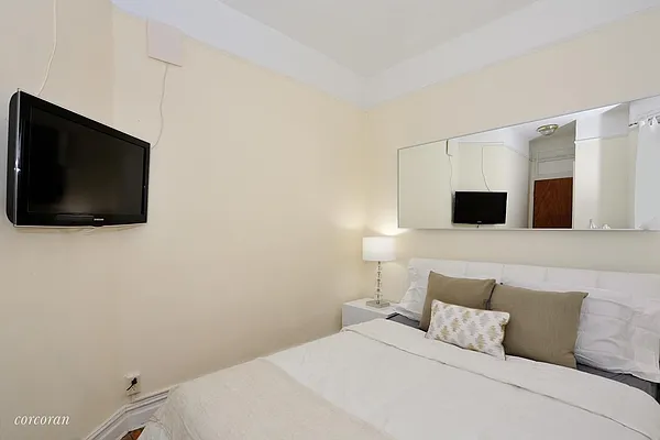 Rented by Corcoran | media 19