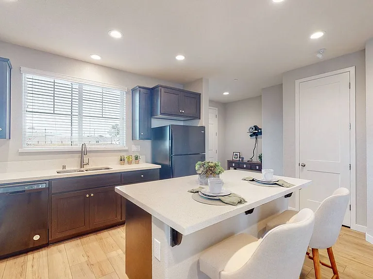 1582 Abundance Way — Photo 5