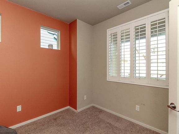 4th image of 20520 7th Ave Ct E