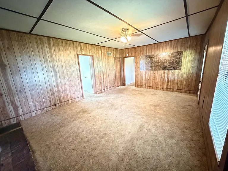 5350 N Old Highway 41 — Photo 7
