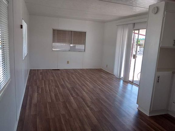 4th image of 305 S Val Vista Dr #115