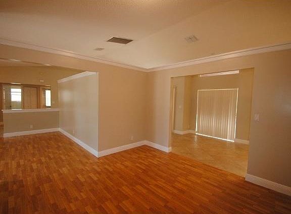 4th image of 7536 NW 21st St #1