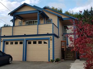 1090 SW 3rd Pl, Renton, WA 98057