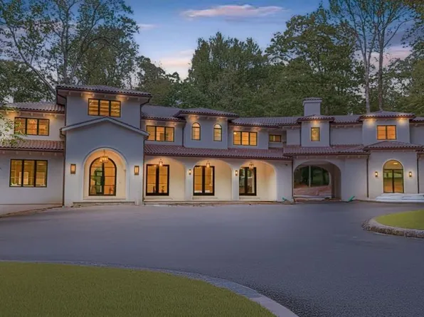 9 Woodhill Rd, Tenafly, NJ 07670