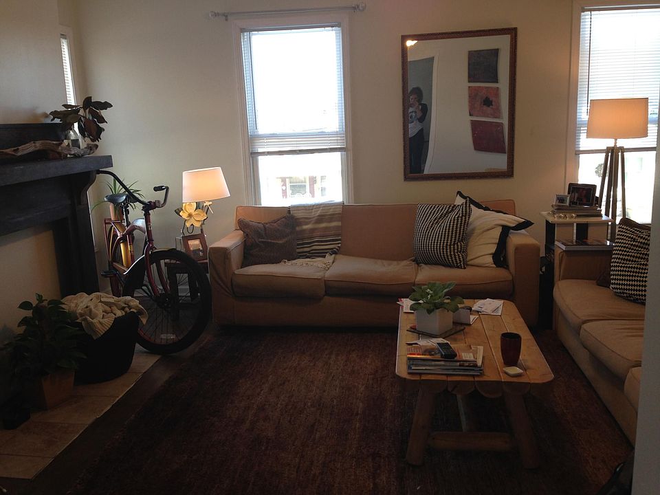 2nd image of 720 Aurora Ave #B