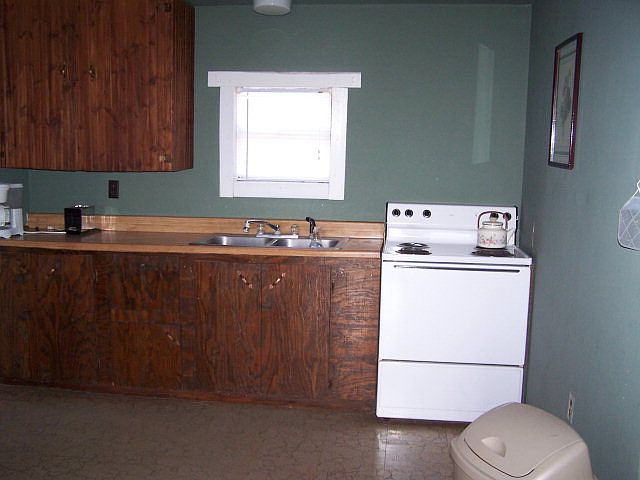 2nd image of 7611 W Ivory St
