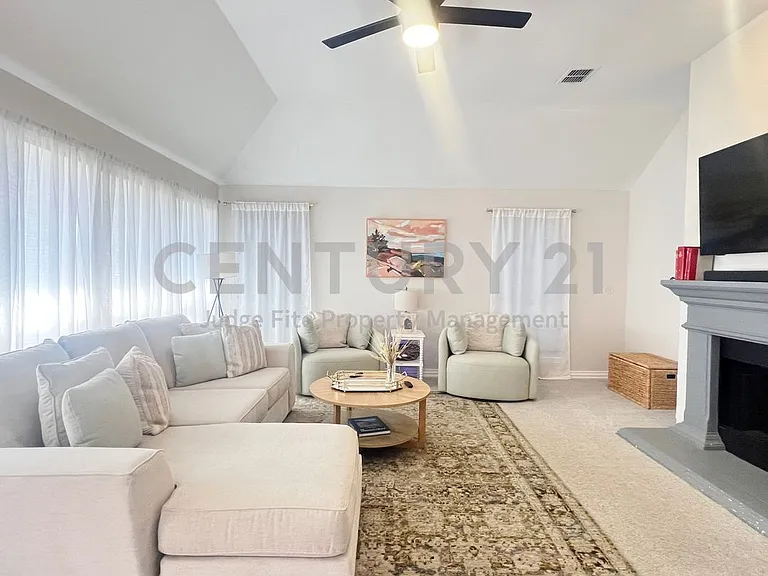 10613 Tallahassee Dr — Photo 4