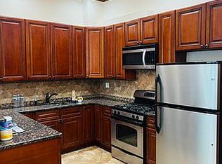 366 83rd St #3, Brooklyn, NY 11209