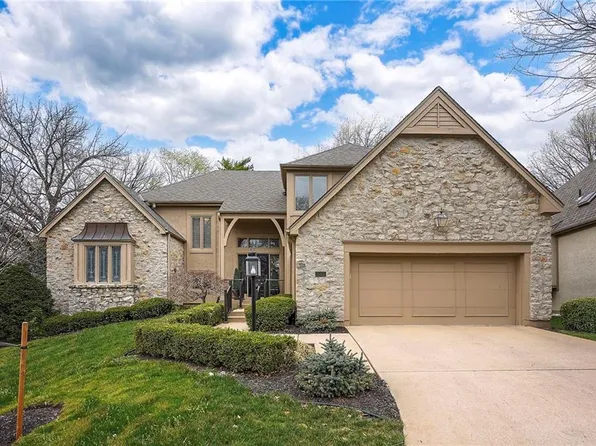 4516 W 125th St, Leawood, KS 66209