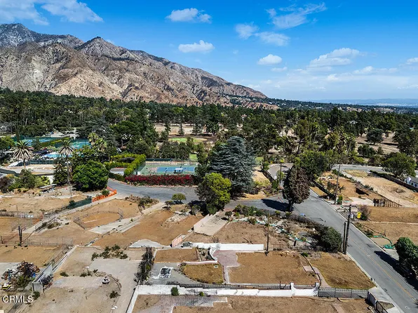 1351 E Calaveras St, Altadena, CA 91001