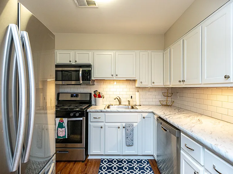1036 Armstrong Mill Rd #B — Photo 14