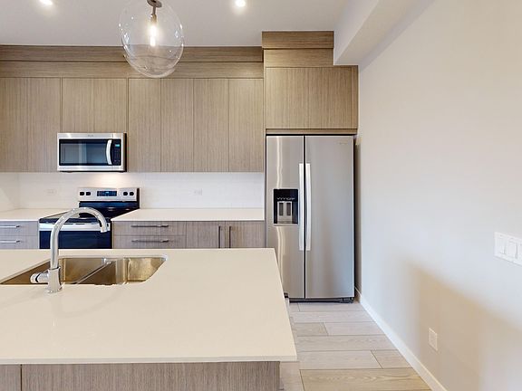 5th image of 60 Skyview Ranch Rd NE #2621