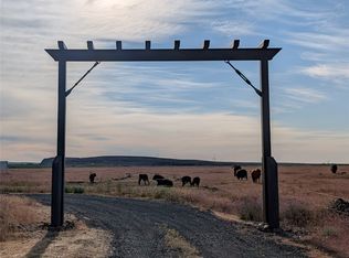 21625 Road D5 NE, Soap Lake, WA 98851