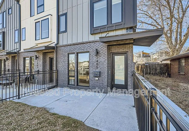 1405 N Yates St — Photo 1