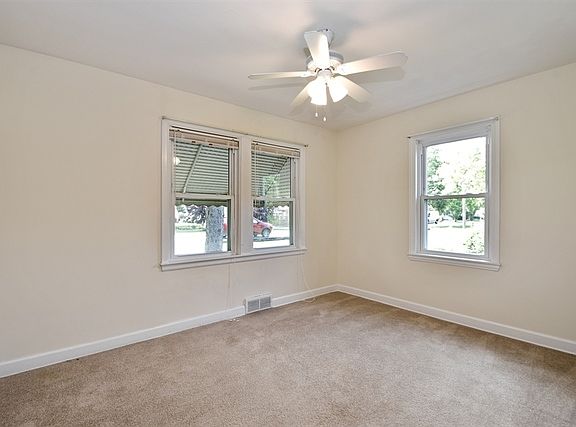 5th image of 17751 67th Ave