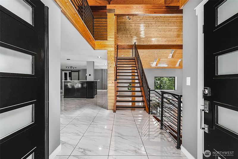 5th image of 4706 64th Street E
