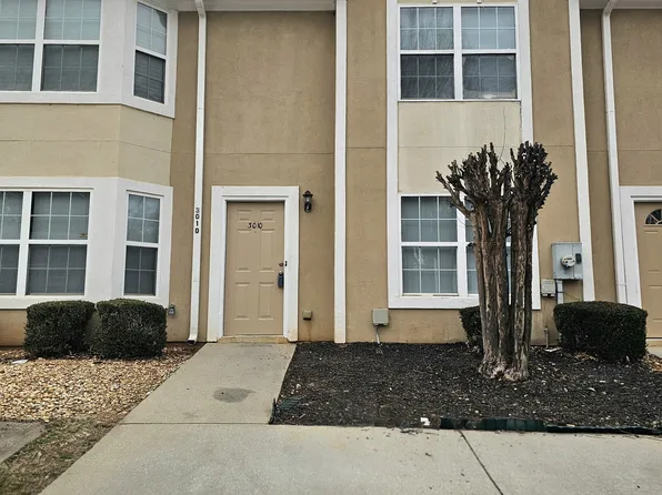 3010 Fields Dr, Lithonia, GA 30038