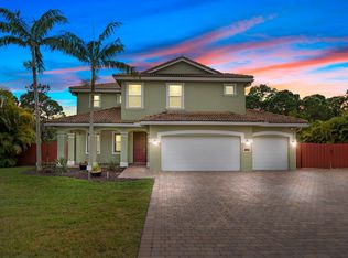 236 NE Abaca Way, Jensen Beach, FL 34957