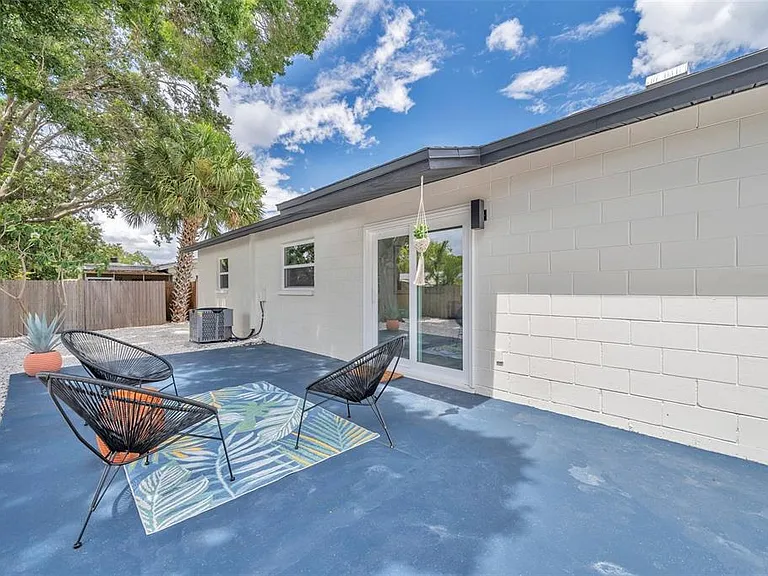 2310 Mary Sue St — Photo 33