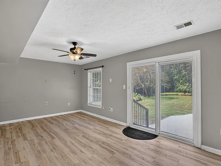 3758 Tarrington Pl — Photo 11