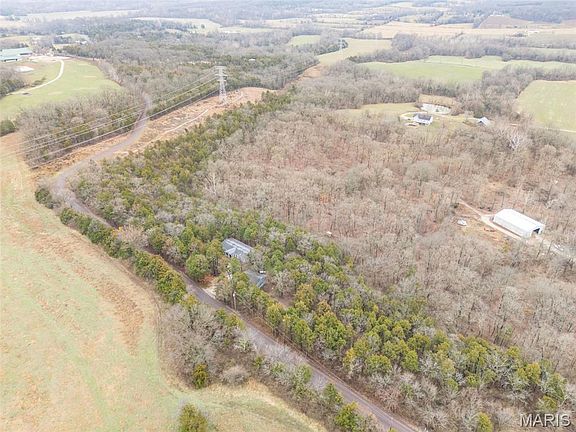 3rd image of 3900 Rice Rd