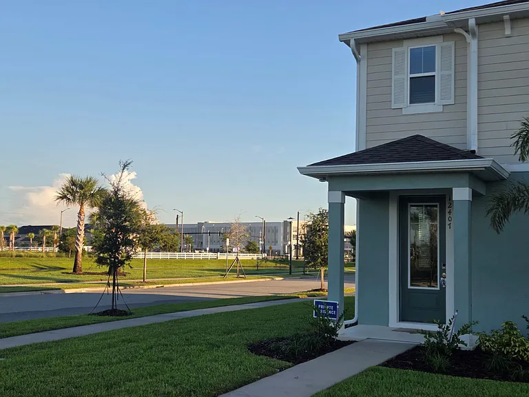12407 Shipwatch St — Photo 62