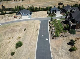 593 E La Strada Cir LOT 41, Medford, OR