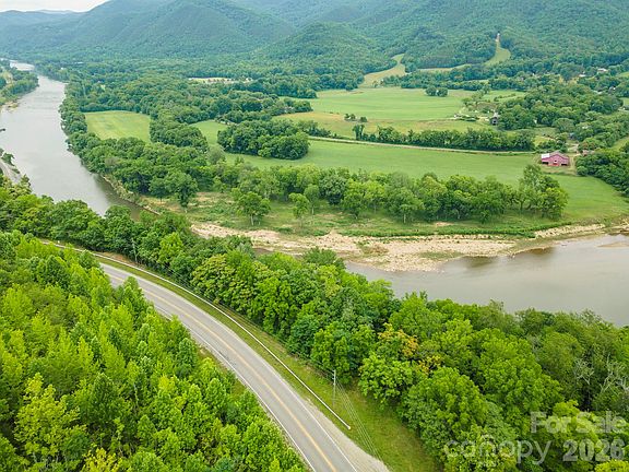 3rd image of 588 Us Highway 25/70