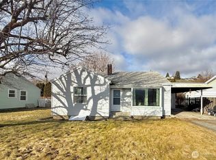 965 3rd Ave N, Okanogan, WA 98840