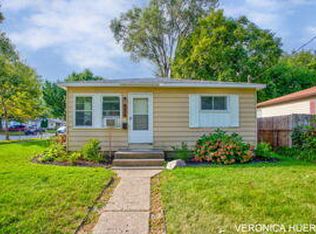 936 Oxford St SW, Grand Rapids, MI 49503