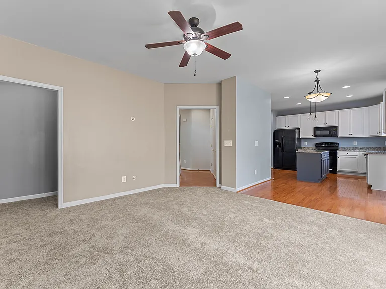 17231 Library Blvd — Photo 49