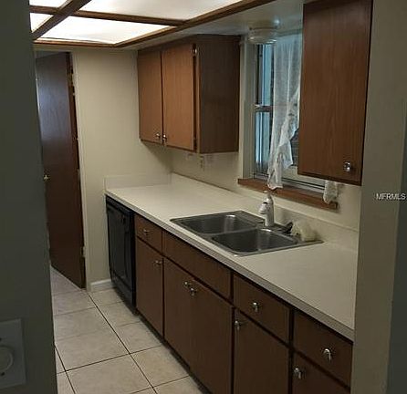 3rd image of 3067 Dividing Creek Dr