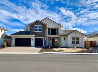 304 Fildago Way, Verdi, NV 89439