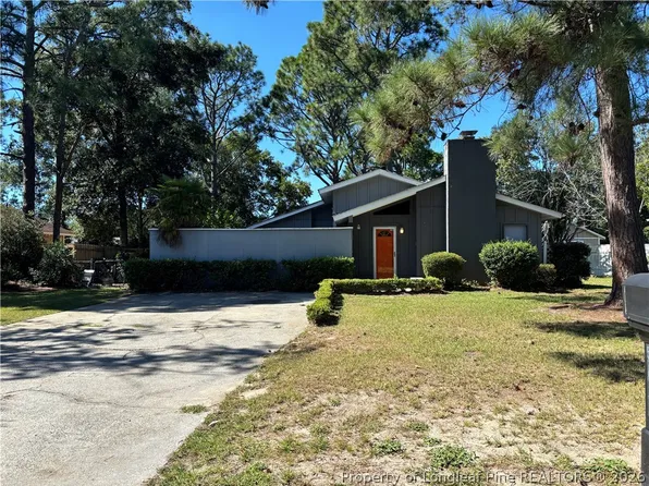 5811 McDougal Dr, Fayetteville, NC 28304