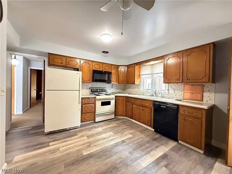 13630 Cedar Rd #LOWER — Photo 5