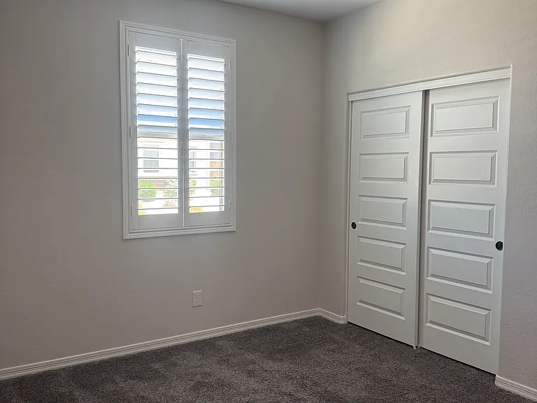 25202 N 142nd Dr — Photo 34