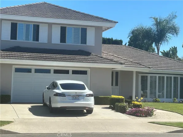 10202 Meredith Dr, Huntington Beach, CA 92646